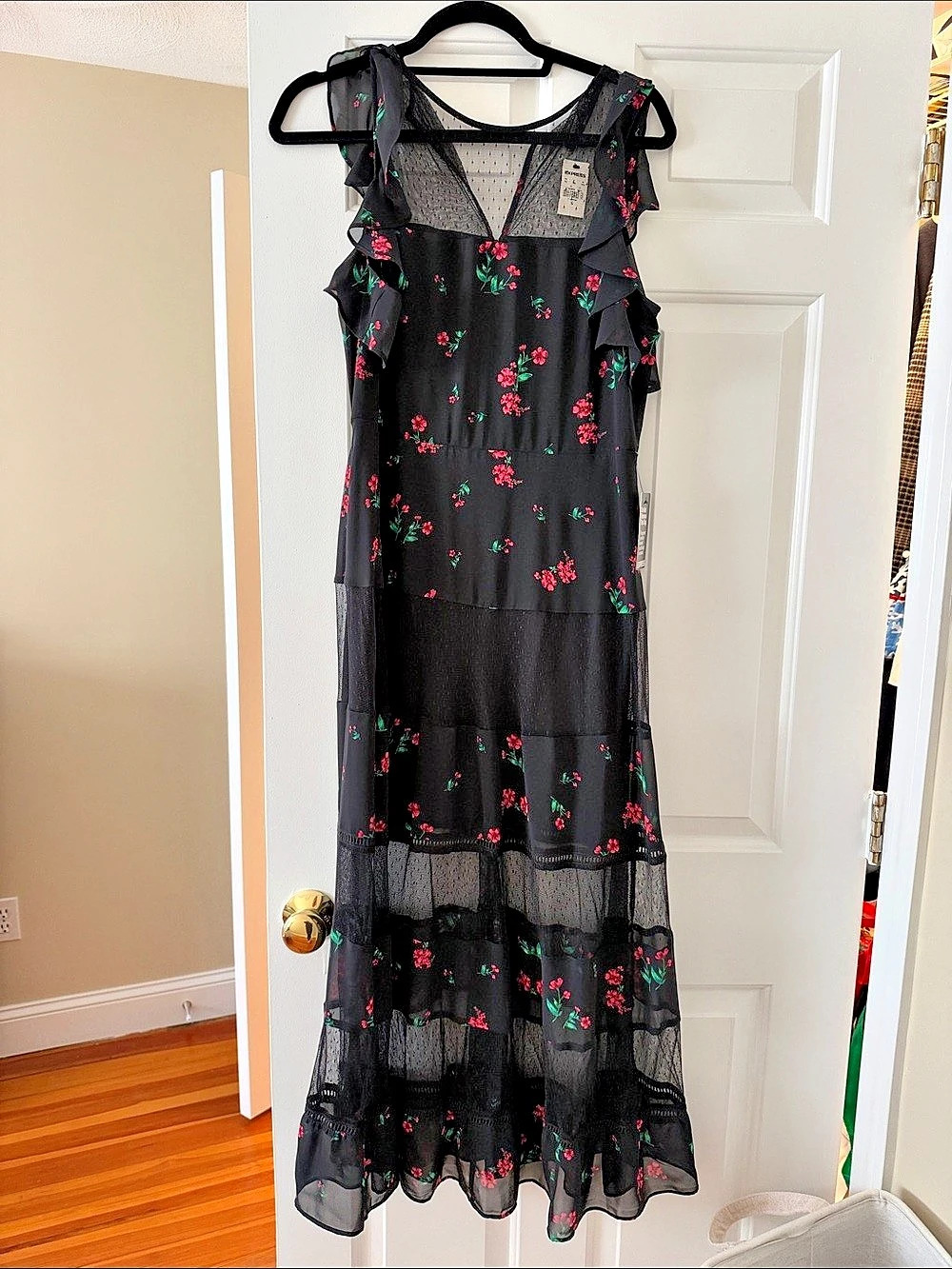Express Floral Maxi Dress Black Size 10 NWT